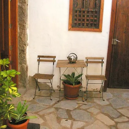 Artisan's House Apartament *